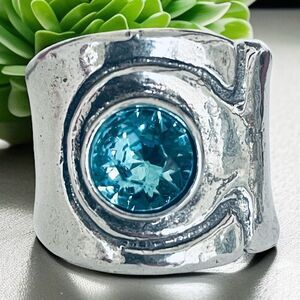 NWT Gorgeous Sz 8 Made in Israel .925 Sterling Silver Thick Blue Big Topaz Ring